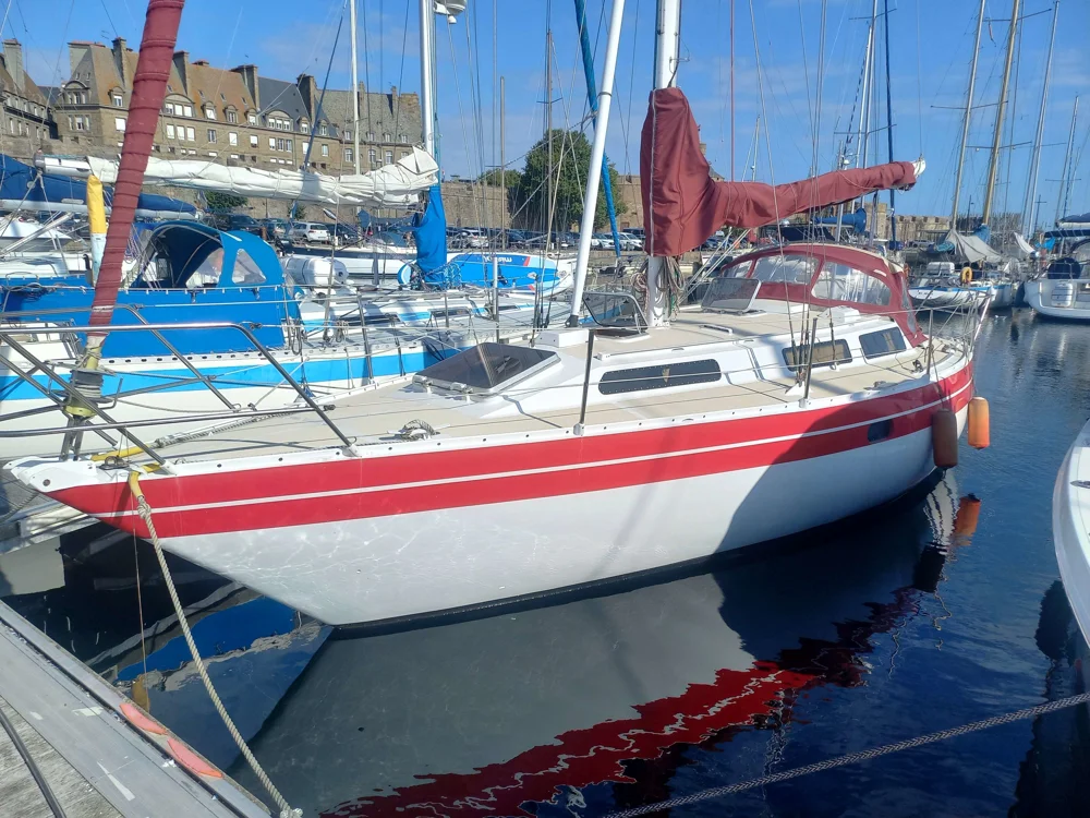 BoatPhoto.coverAlt