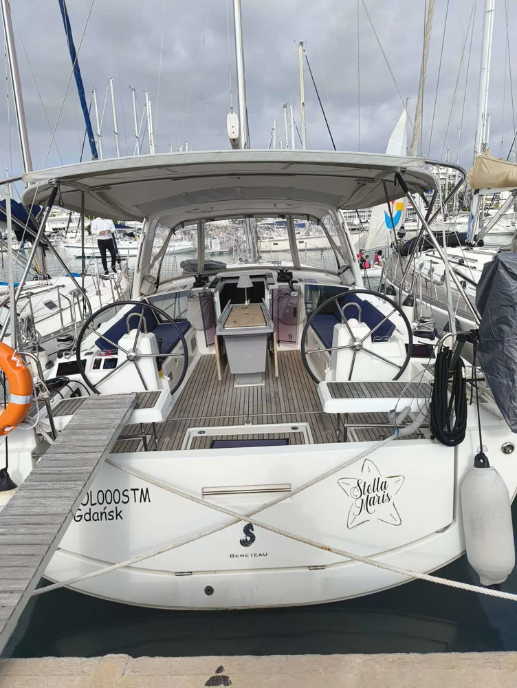 BoatPhoto.coverAlt