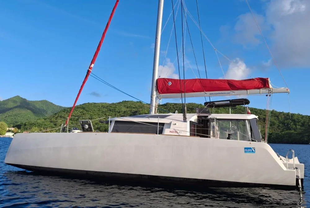 BoatPhoto.coverAlt