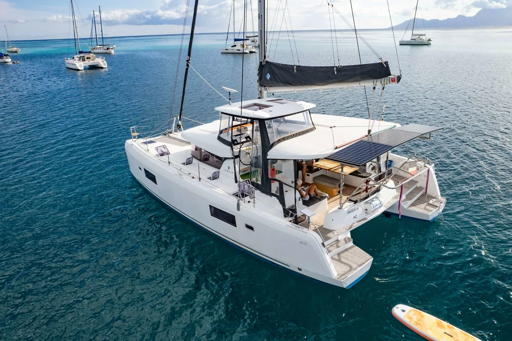 BoatPhoto.coverAlt