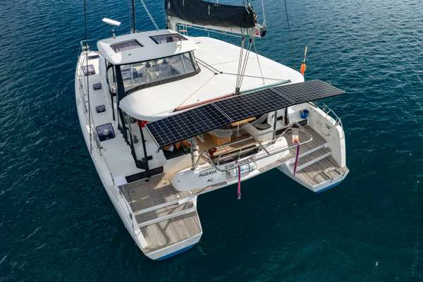 BoatPhoto.alt