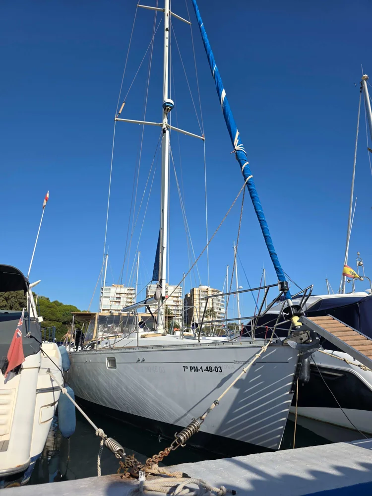 BoatPhoto.coverAlt