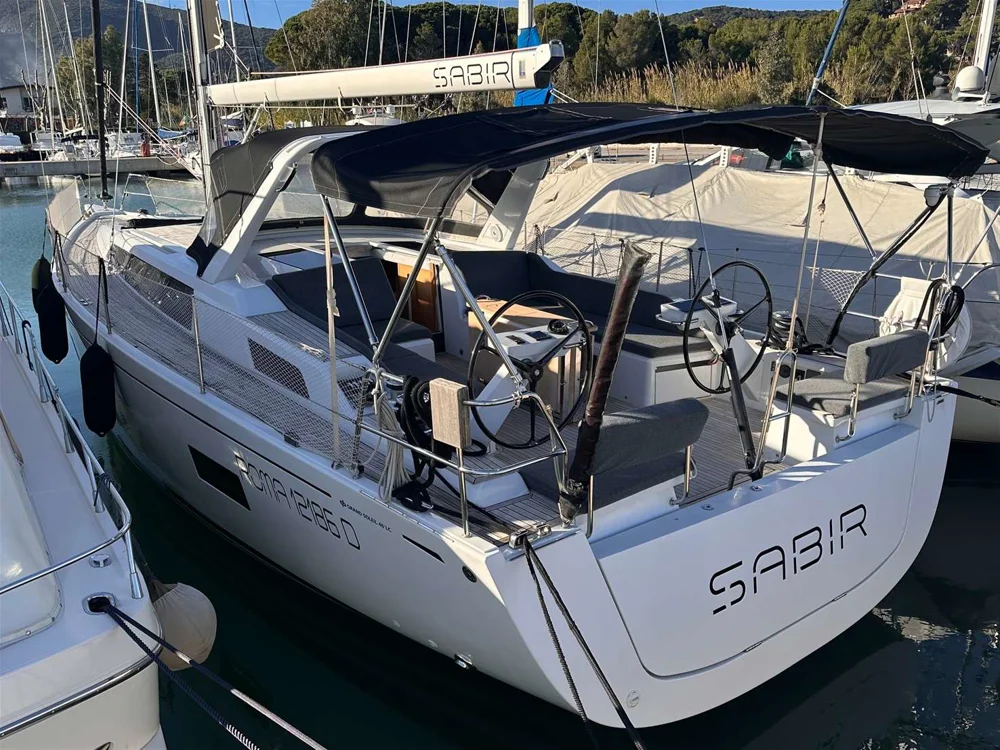 BoatPhoto.coverAlt
