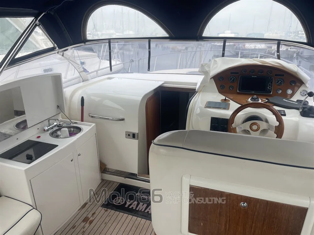 2004 Airon 345 for sale in Olbia, Italy, photo 4 of 10