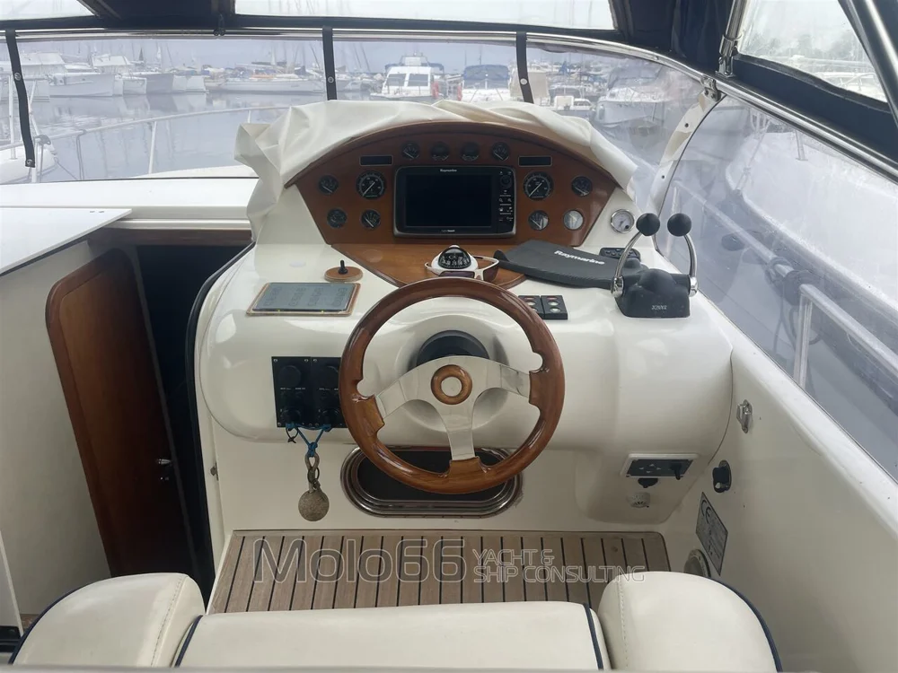 2004 Airon 345 for sale in Olbia, Italy, photo 5 of 10