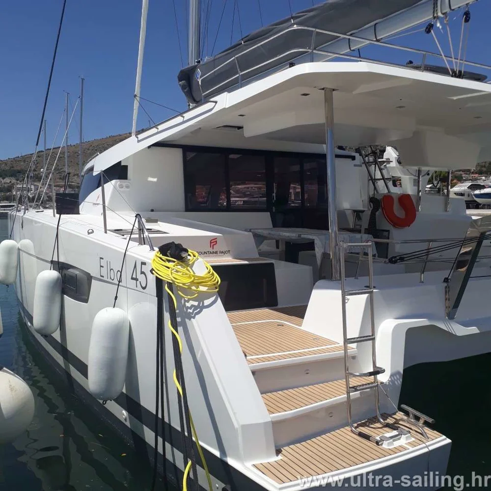 BoatPhoto.coverAlt