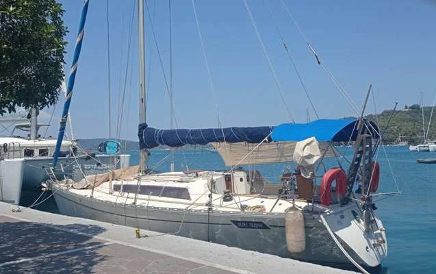 1984 Jeanneau SUN SHINE 36 for sale in Greece, photo 2 of 2
