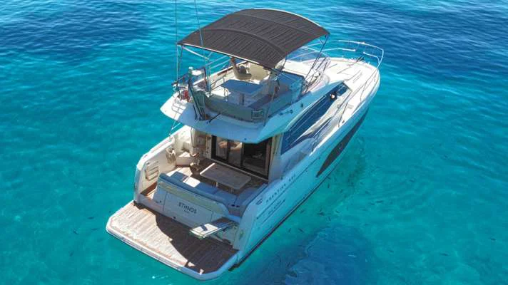 BoatPhoto.alt