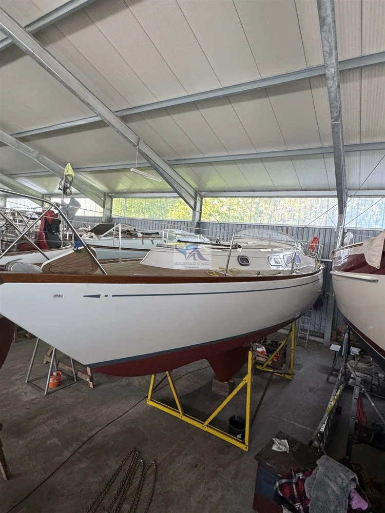 BoatPhoto.coverAlt