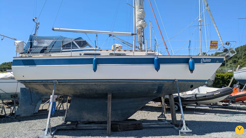BoatPhoto.coverAlt