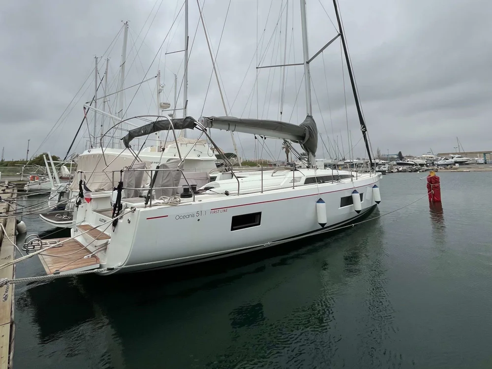 BoatPhoto.coverAlt