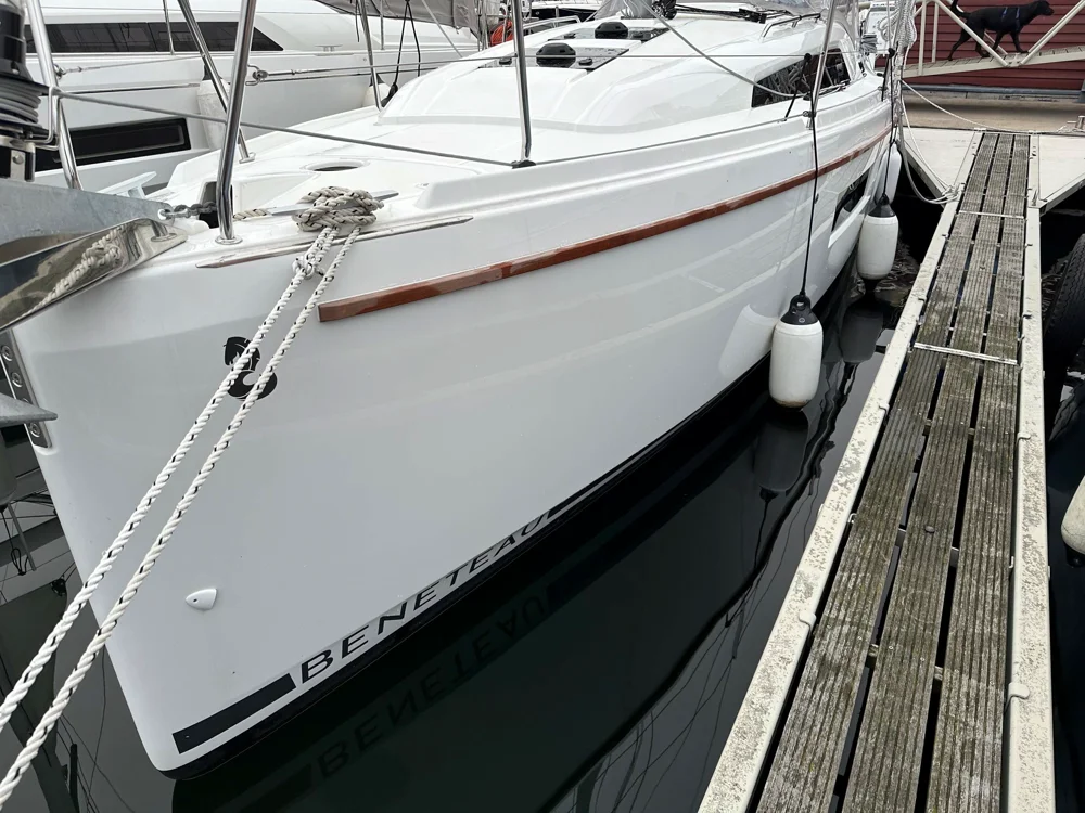 BoatPhoto.alt
