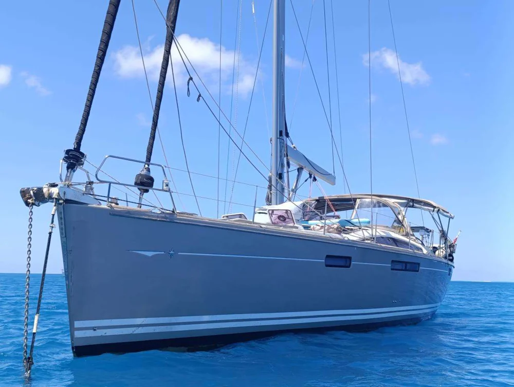 BoatPhoto.coverAlt