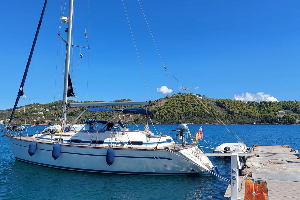 BoatPhoto.coverAlt
