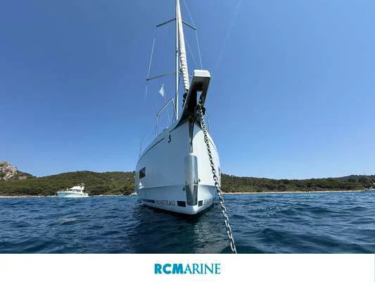 BoatPhoto.coverAlt