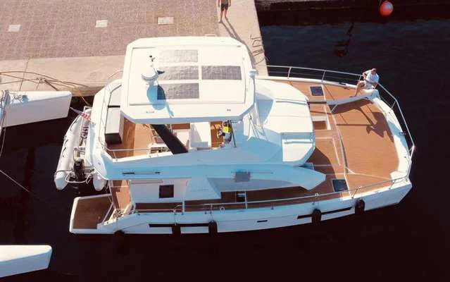 BoatPhoto.alt