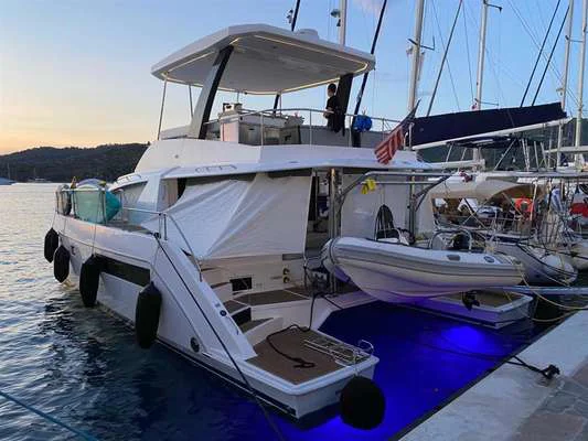 BoatPhoto.alt