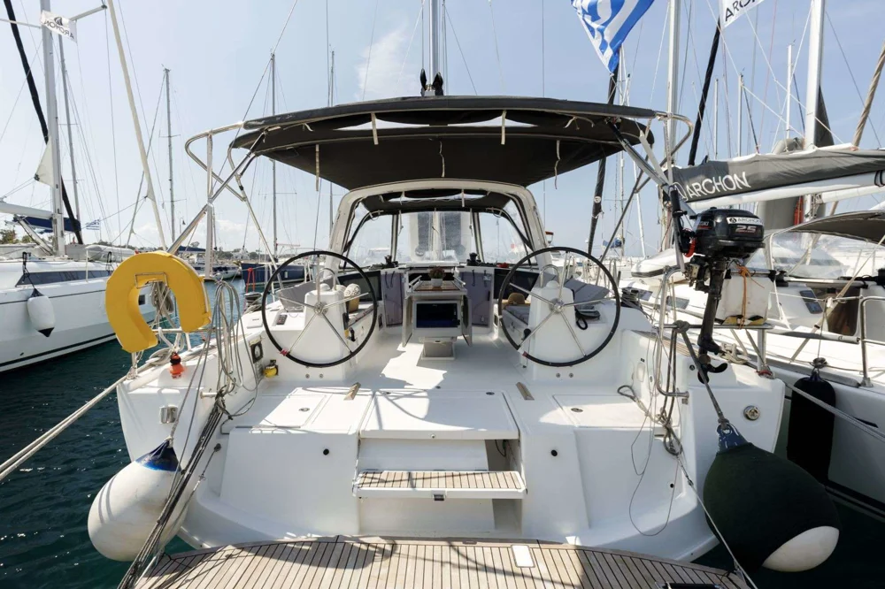BoatPhoto.coverAlt