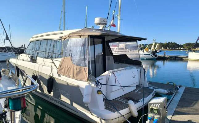 BoatPhoto.alt