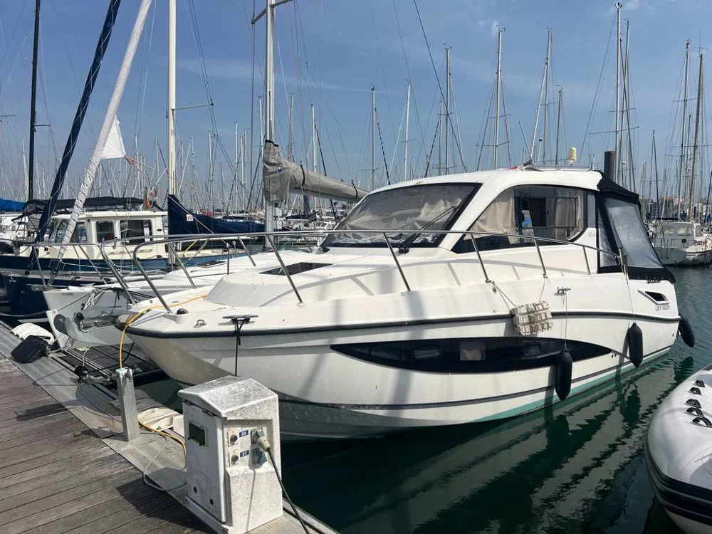 BoatPhoto.coverAlt