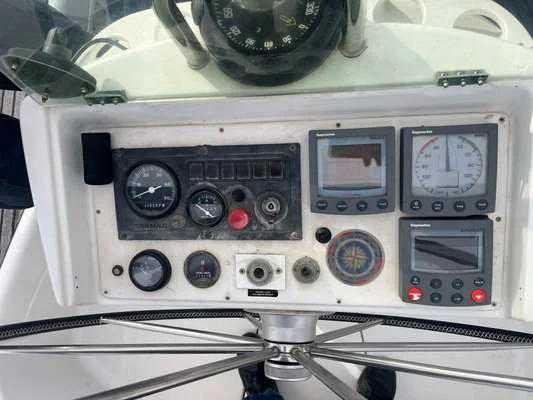 BoatPhoto.coverAlt