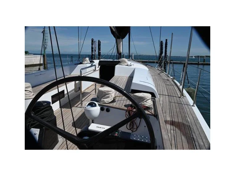 BoatPhoto.alt