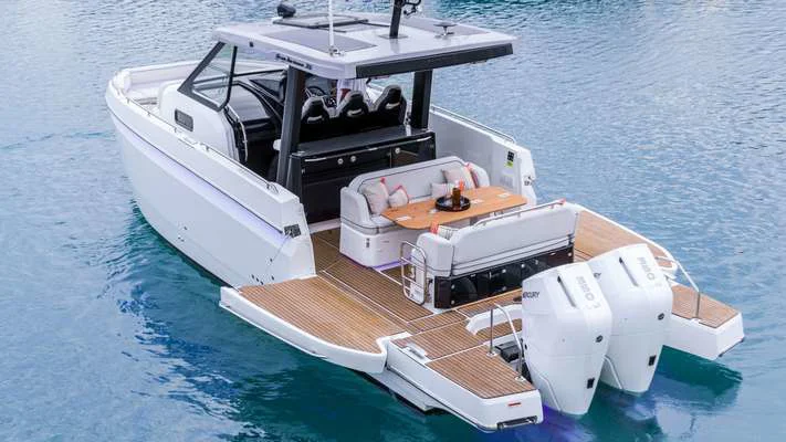 BoatPhoto.alt
