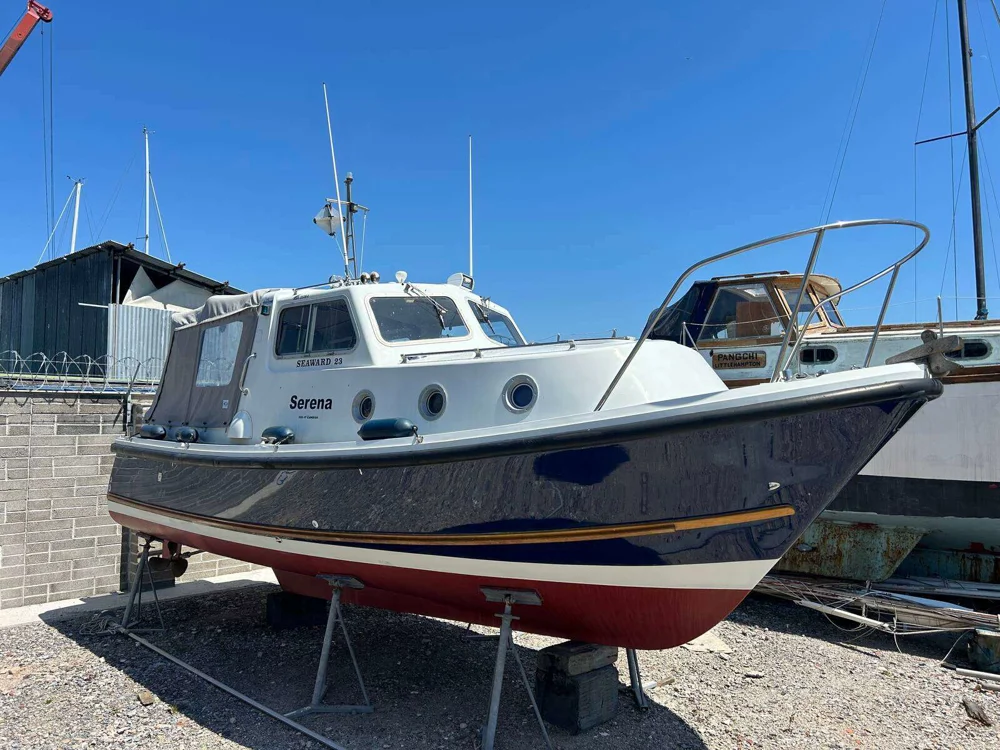 BoatPhoto.coverAlt
