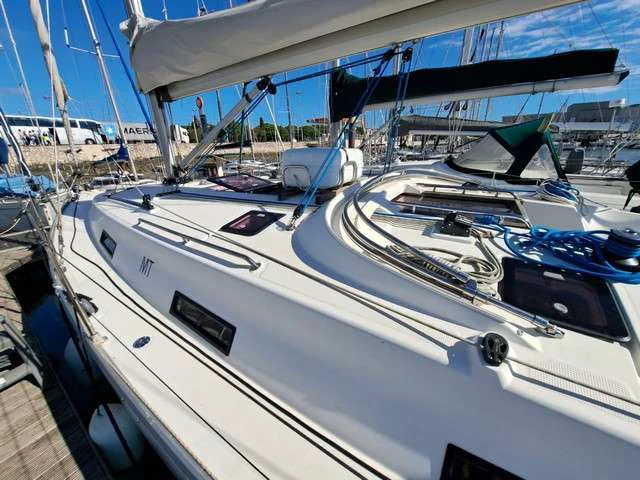 2012 Bavaria BAVARIA 36 for sale in Portugal, photo 4 of 5