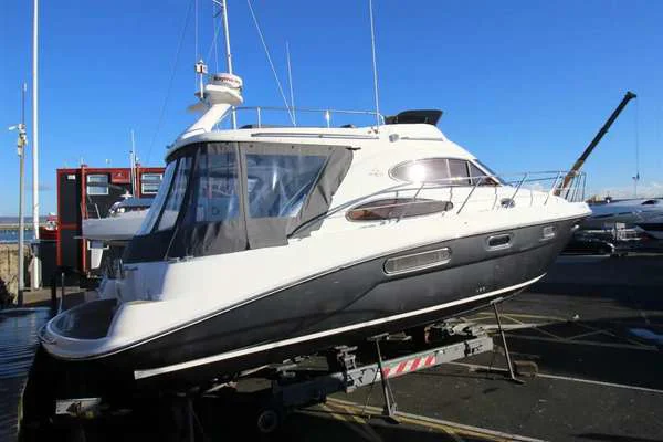 2002 SEALINE SEALINE F37 for sale in Dublin, Ireland, photo 3 of 4