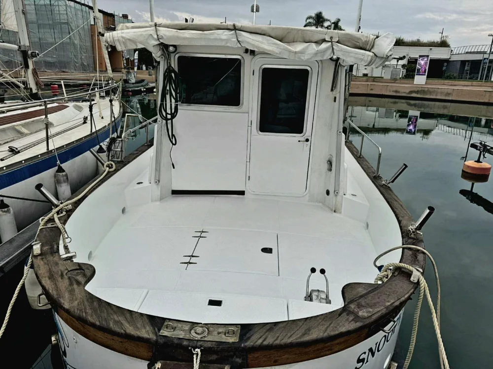 BoatPhoto.coverAlt