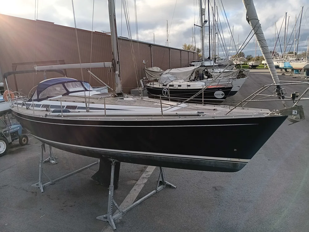 BoatPhoto.coverAlt