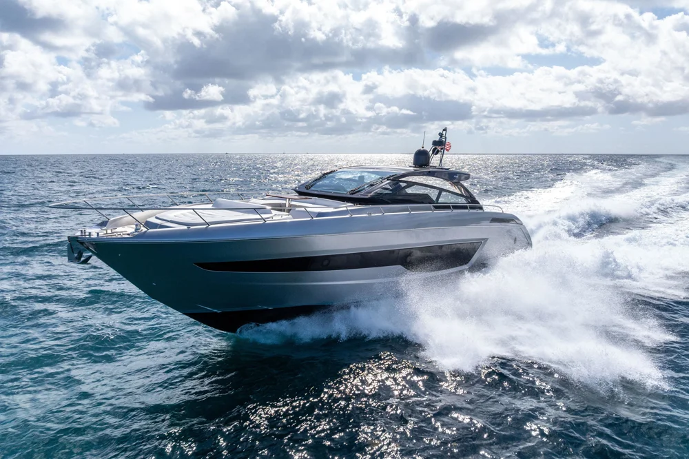 BoatPhoto.coverAlt