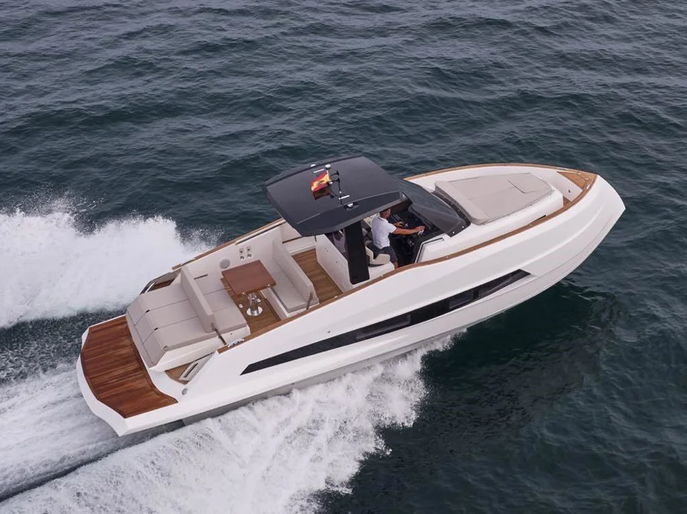 BoatPhoto.coverAlt