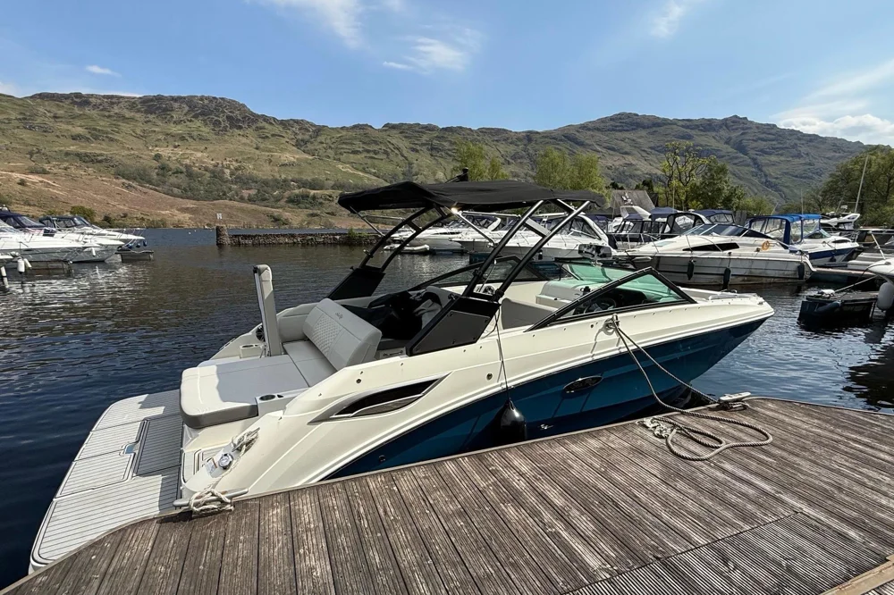 BoatPhoto.coverAlt