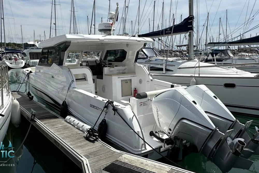 BoatPhoto.alt