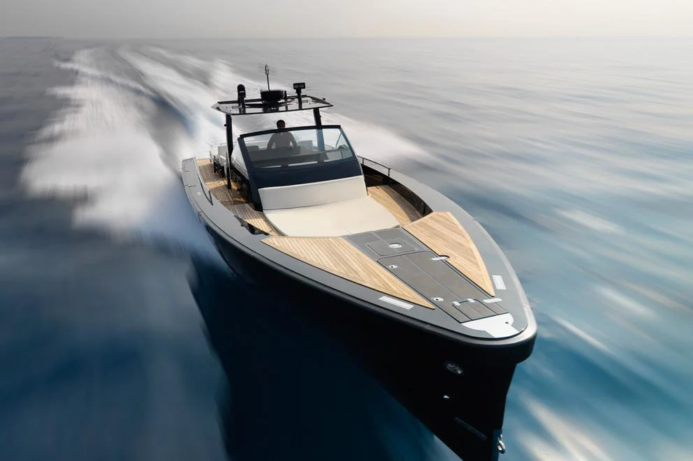 BoatPhoto.coverAlt
