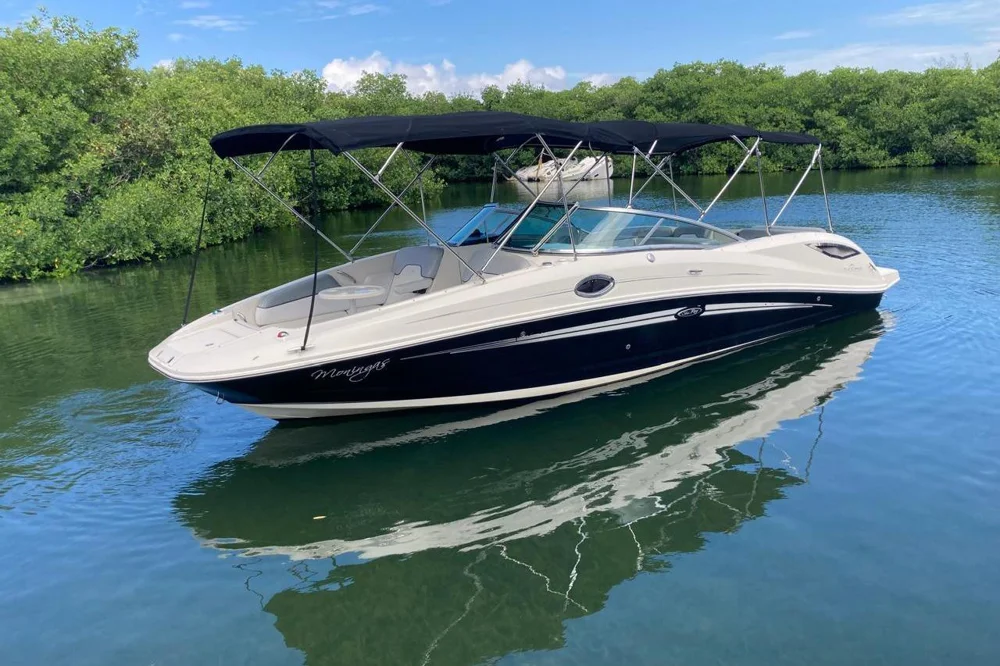 BoatPhoto.coverAlt