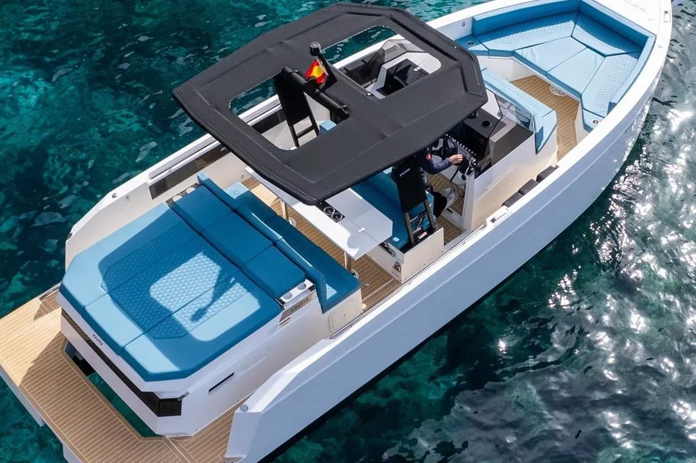 BoatPhoto.alt