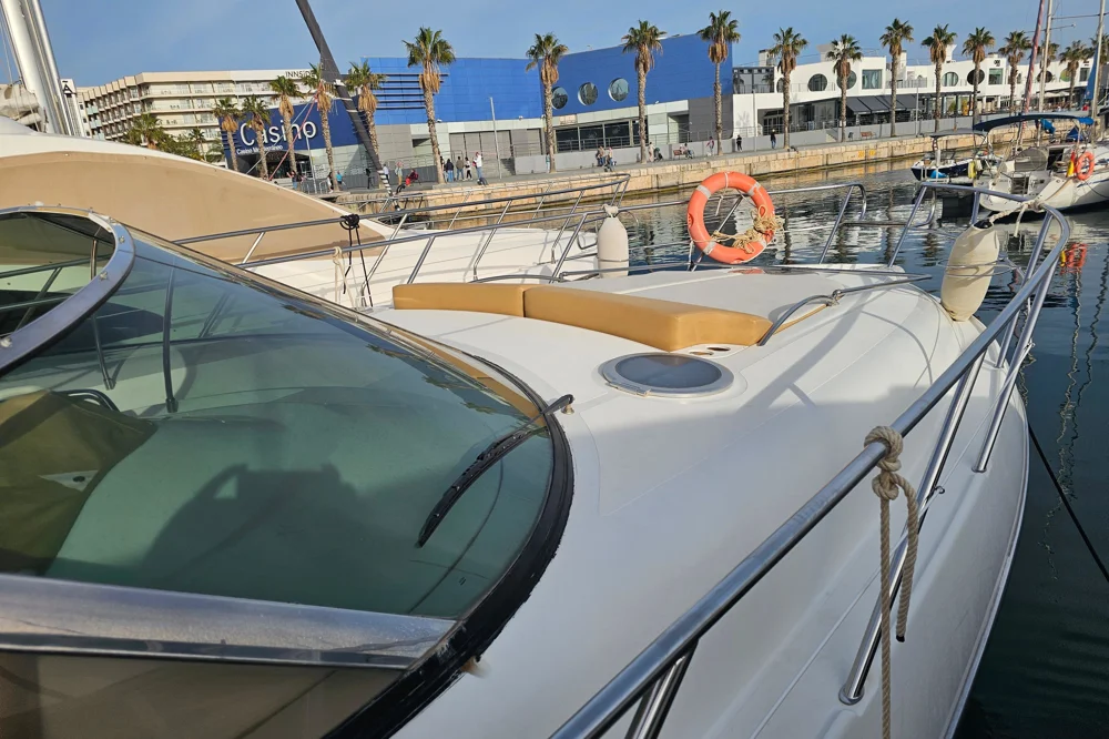 BoatPhoto.alt