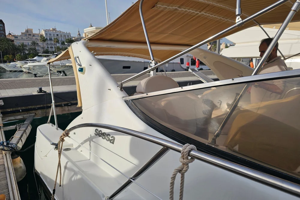 BoatPhoto.alt
