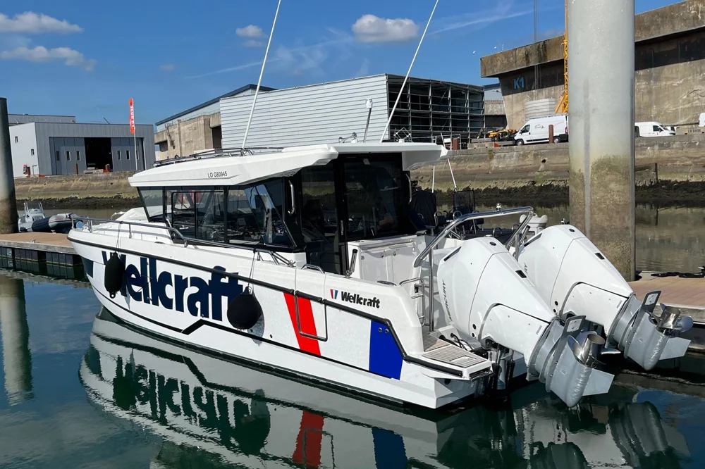BoatPhoto.alt