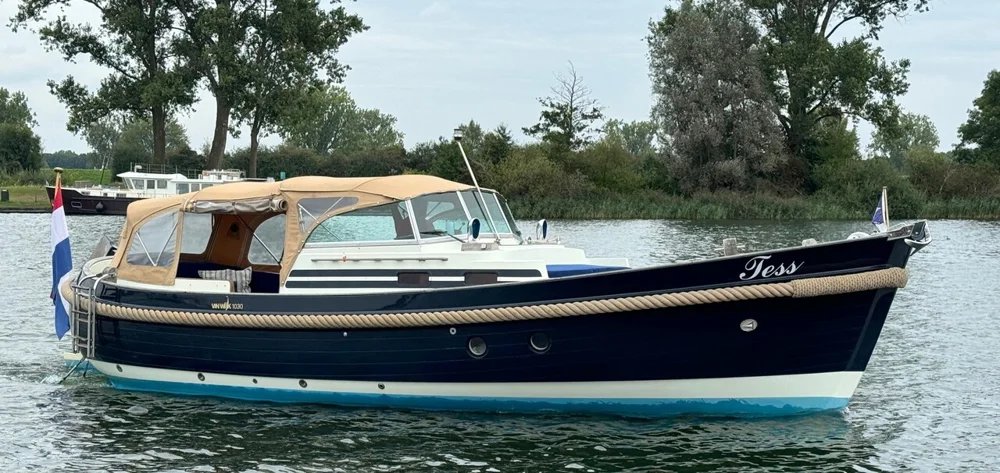 BoatPhoto.alt