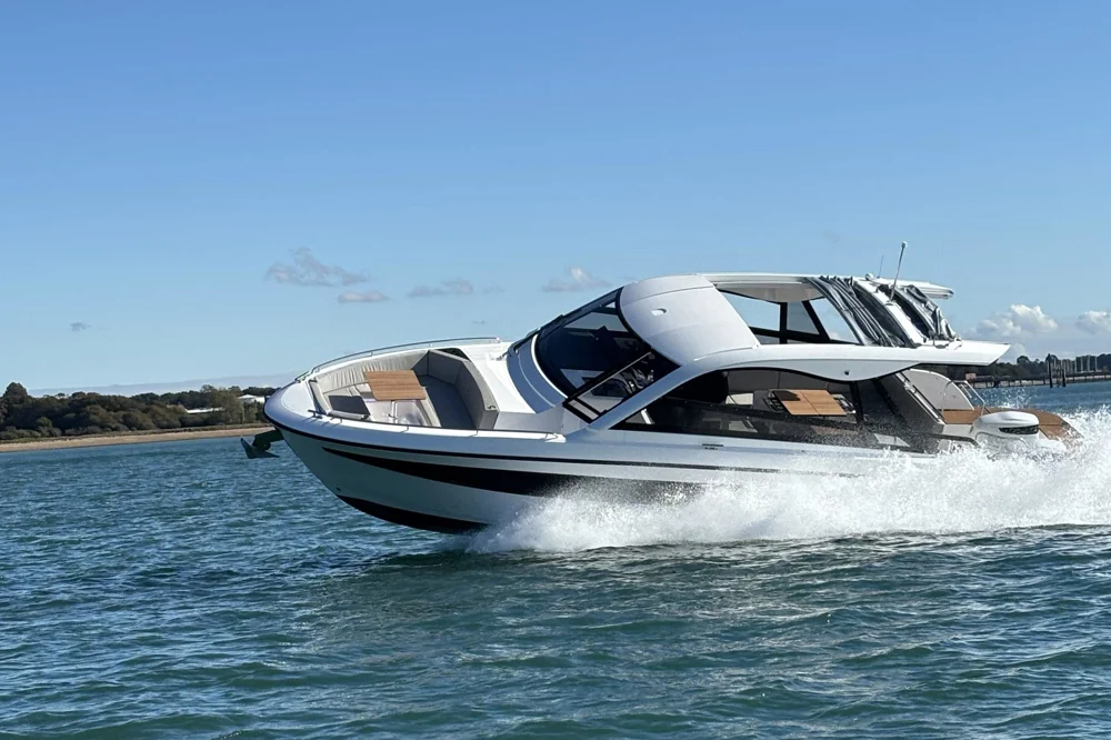 BoatPhoto.coverAlt