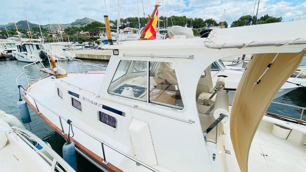 BoatPhoto.coverAlt