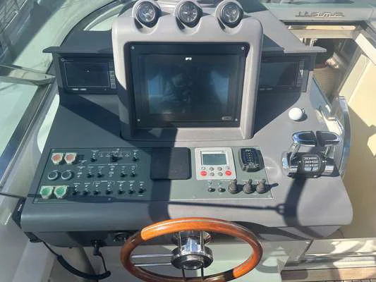 BoatPhoto.alt
