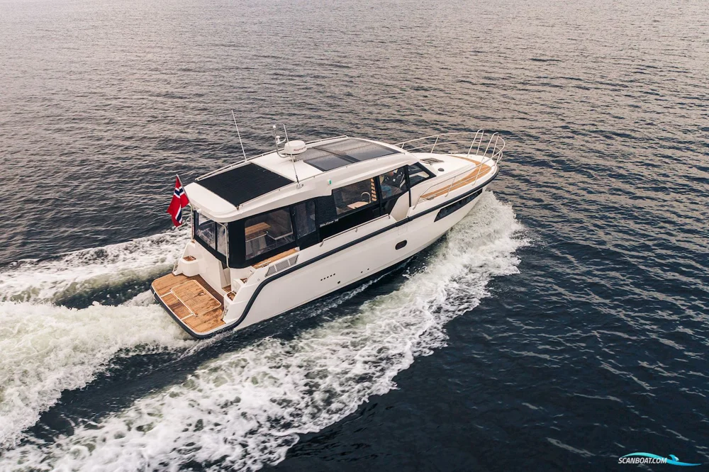 BoatPhoto.alt