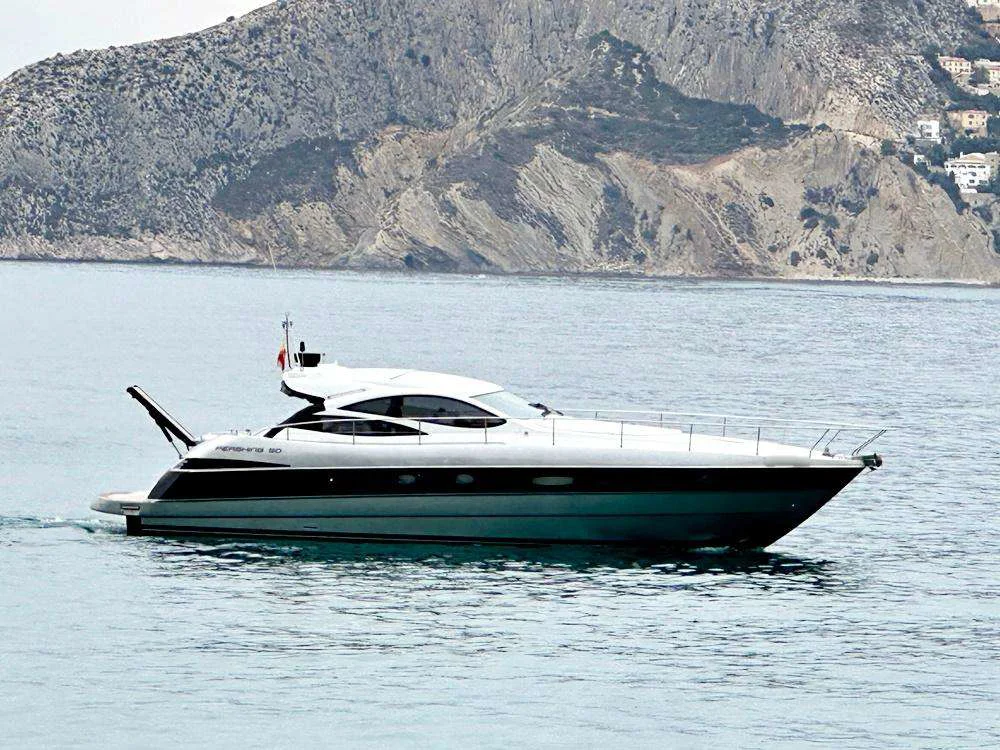 BoatPhoto.coverAlt