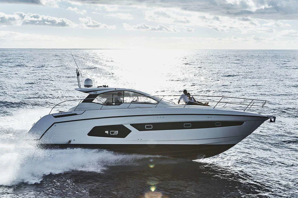 BoatPhoto.coverAlt