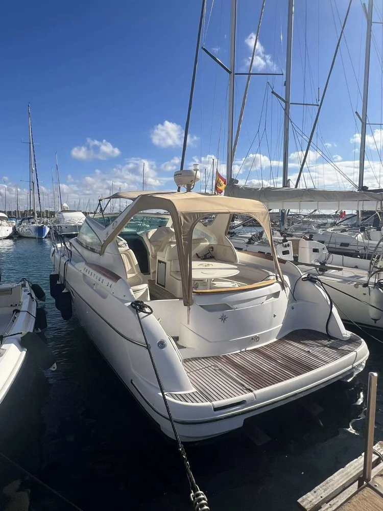BoatPhoto.coverAlt
